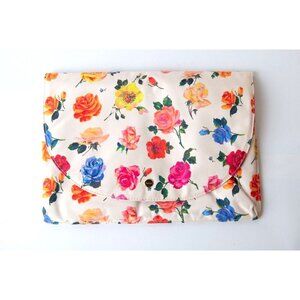 Ban.do Laptop Computer Bag Sleeve Button Flowers Padded 11.5" X 16" Unique Fun